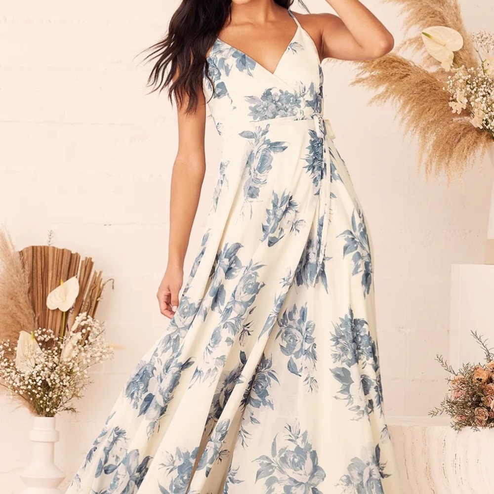 Lulu’s Elegantly Inclined Cream and Blue Floral Print Wrap Maxi Dress Small
